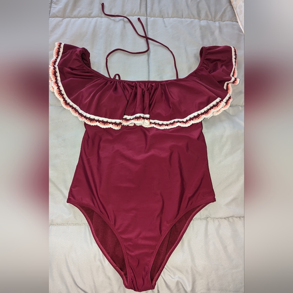 Arizona Swimsuit with ruffle flounce XL